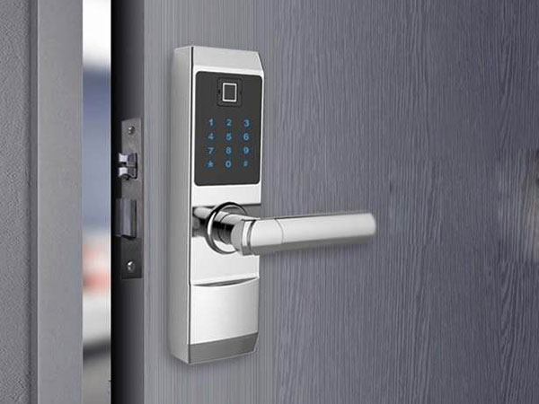 高州24小时上门开锁公司